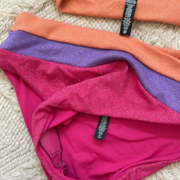 New Beach Riot Bikini Set - Picture 6 of 7